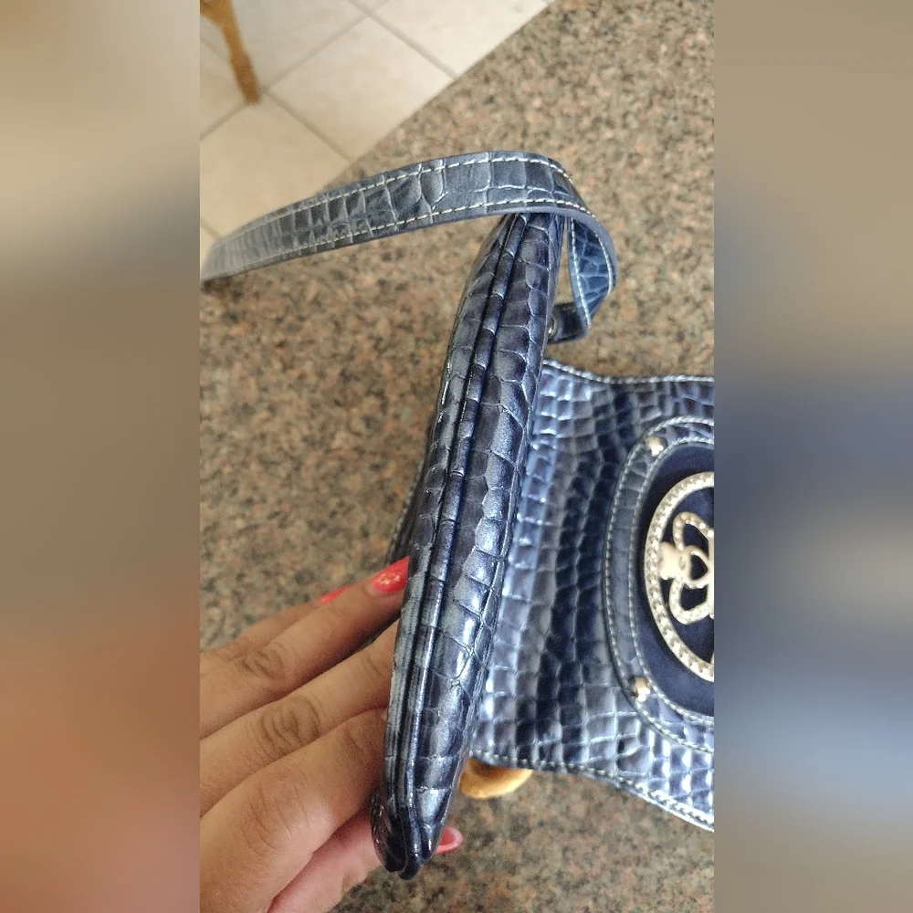 Vintage Kathy Van Zealand cross body